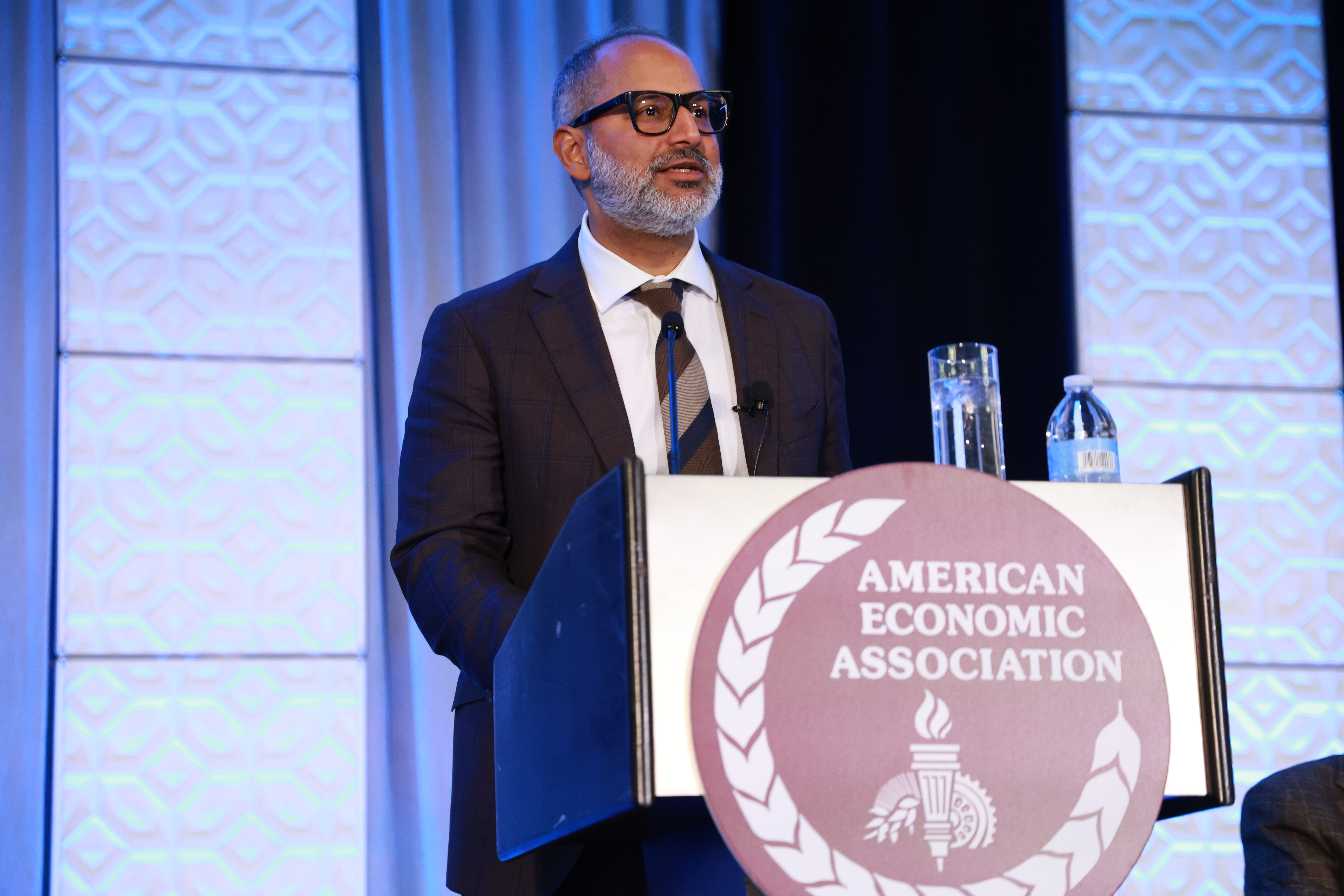 Tarun Ramadorai presenting the AEA/AFA Joint Lecture.